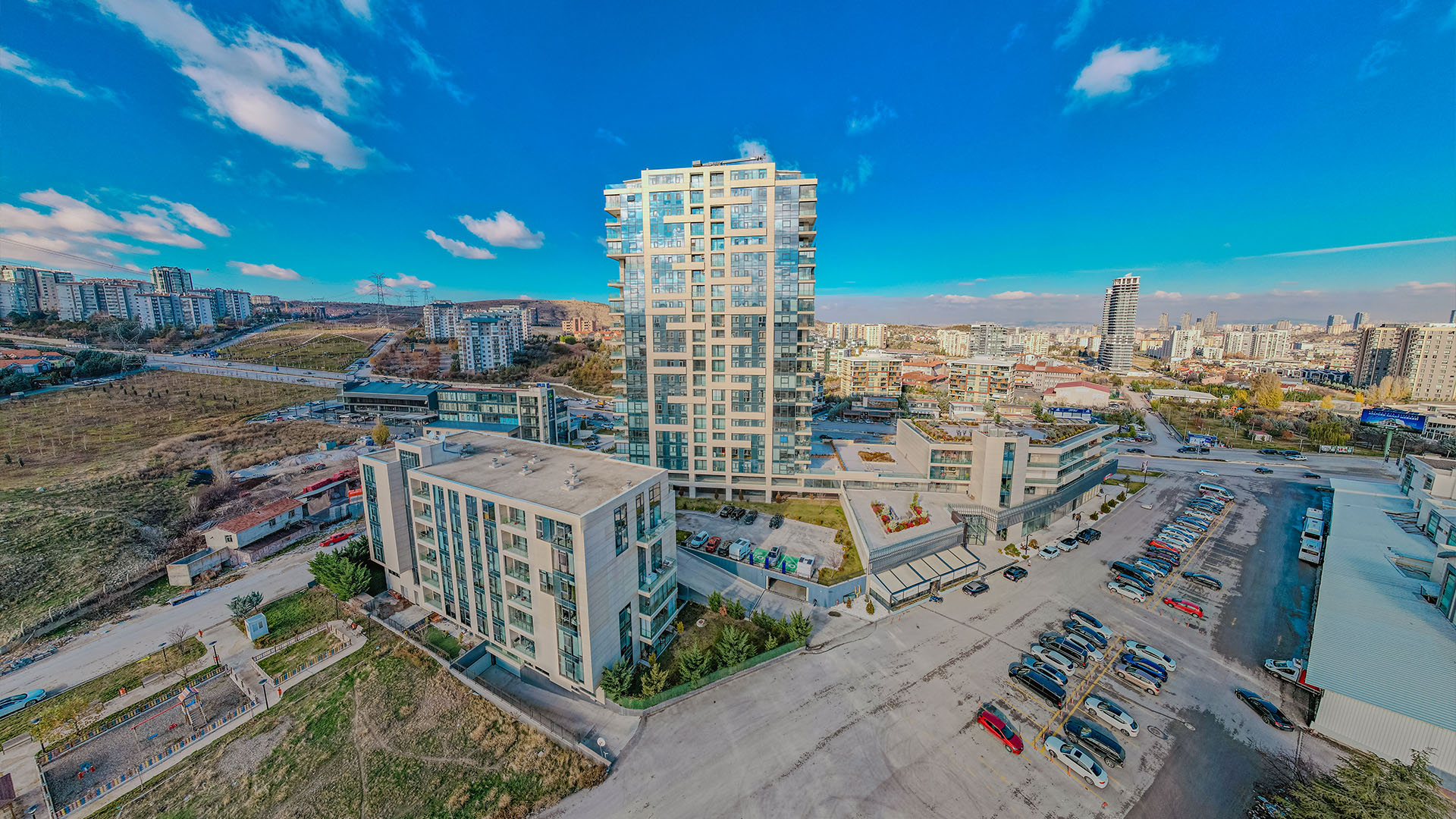 INSULATED AND UNINSULATED ALUMINUM DOORS & WINDOWS